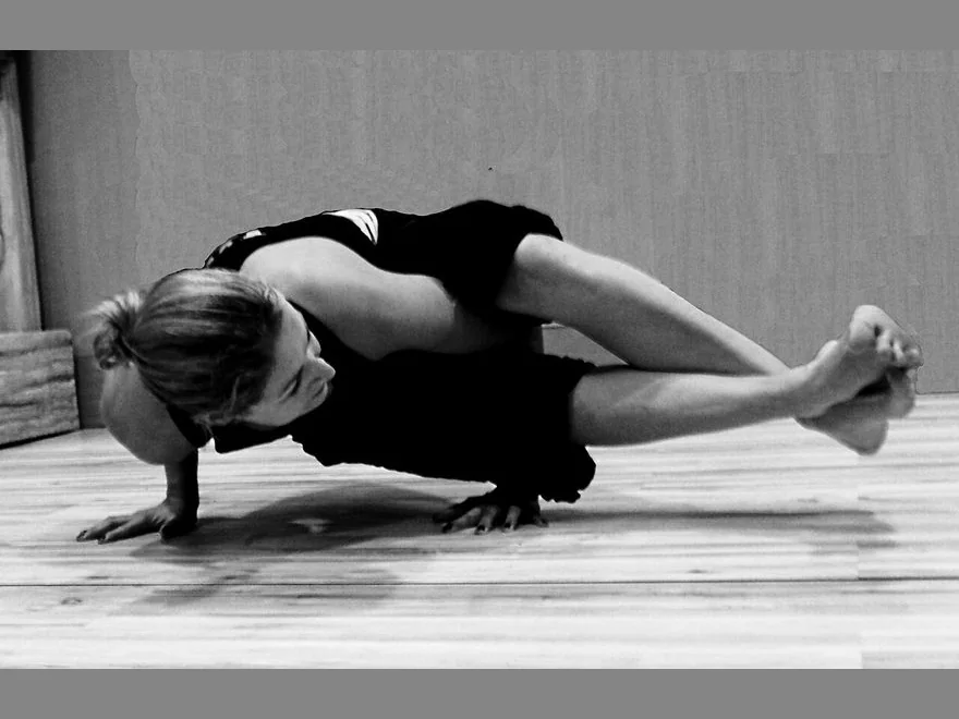 Eight-Angle Pose (Astavakrasana) — photograph